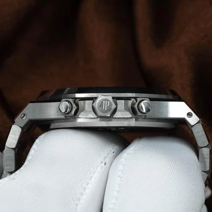 Audemars Piguet Royal Oak Chronograph AP White Panda Dial 26331ST 2020 Complete Set 2020 - Image 8