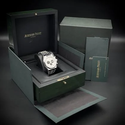 Audemars Piguet Royal Oak Chronograph AP White Panda Dial 26331ST 2020 Complete Set 2020 - Image 2