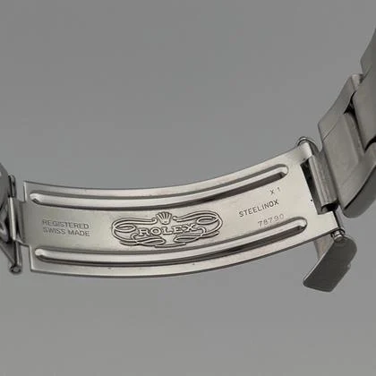 Rolex GMT-Master 16700 40mm Pepsi Red and Blue Stainless Steel - Image 6