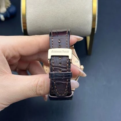 Audemars Piguet Royal Oak Selfwinding 15400or.oo.d088cr.01 - Image 3