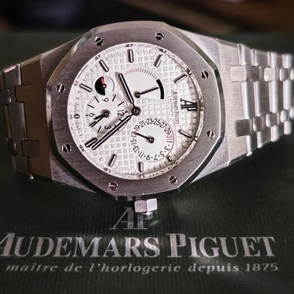 Audemars Piguet Royal Oak Dual Time First and only owner very good condition bought from AD - Image 4