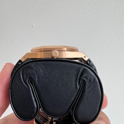 Audemars Piguet Royal Oak Dual Time Full set (incl. travel case) mint condition. - Image 14