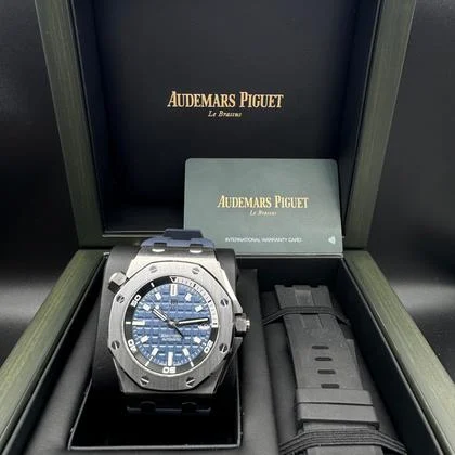 Audemars Piguet Royal Oak Offshore Diver 15720ST.OO.A027CA.01 - Image 8