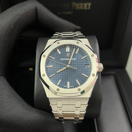 Audemars Piguet Royal Oak Selfwinding 41mm Stainless Steel Blue Dial - Image 4