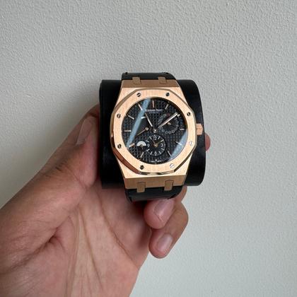Audemars Piguet Royal Oak Dual Time Full set (incl. travel case) mint condition. - Image 16