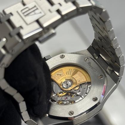 Audemars Piguet Royal Oak Selfwinding Naked - Image 2