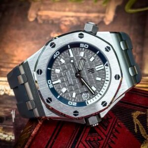 Audemars Piguet Royal Oak Offshore Diver 15720ST.OO.A009CA.01 Gray Dial 42mm Full Set