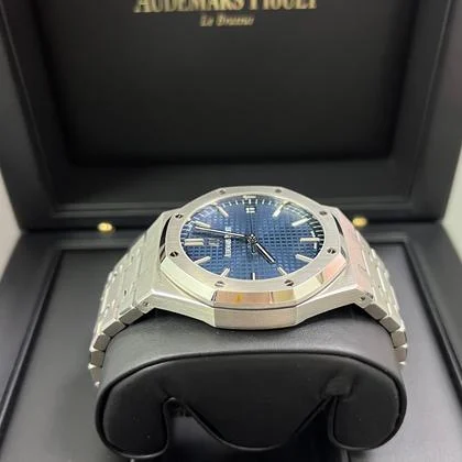 Audemars Piguet Royal Oak Selfwinding 41mm Stainless Steel Blue Dial - Image 9