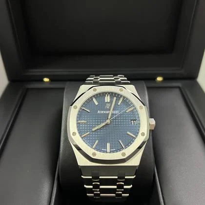 Audemars Piguet Royal Oak Selfwinding 41mm Stainless Steel Blue Dial - Image 10