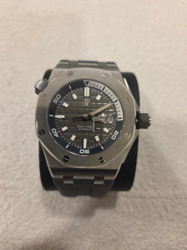 Audemars Piguet Royal Oak Offshore Diver Full set - Image 2