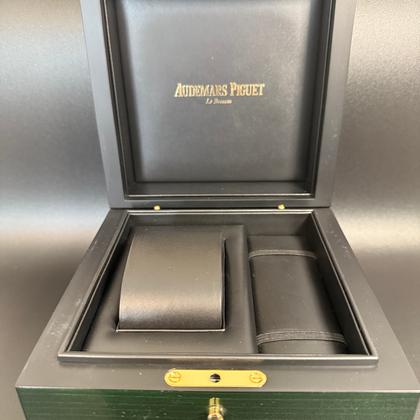 Audemars Piguet Royal Oak Offshore Diver Beautiful Blue/Yellow watch - Image 5